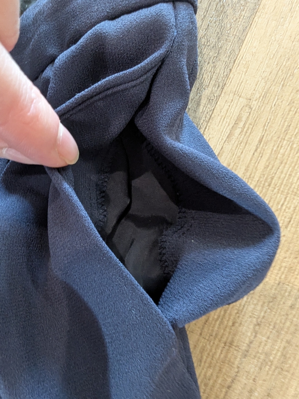 Babaton Navy Pleated High-Rise Straight Trousers - Picture 7 of 9